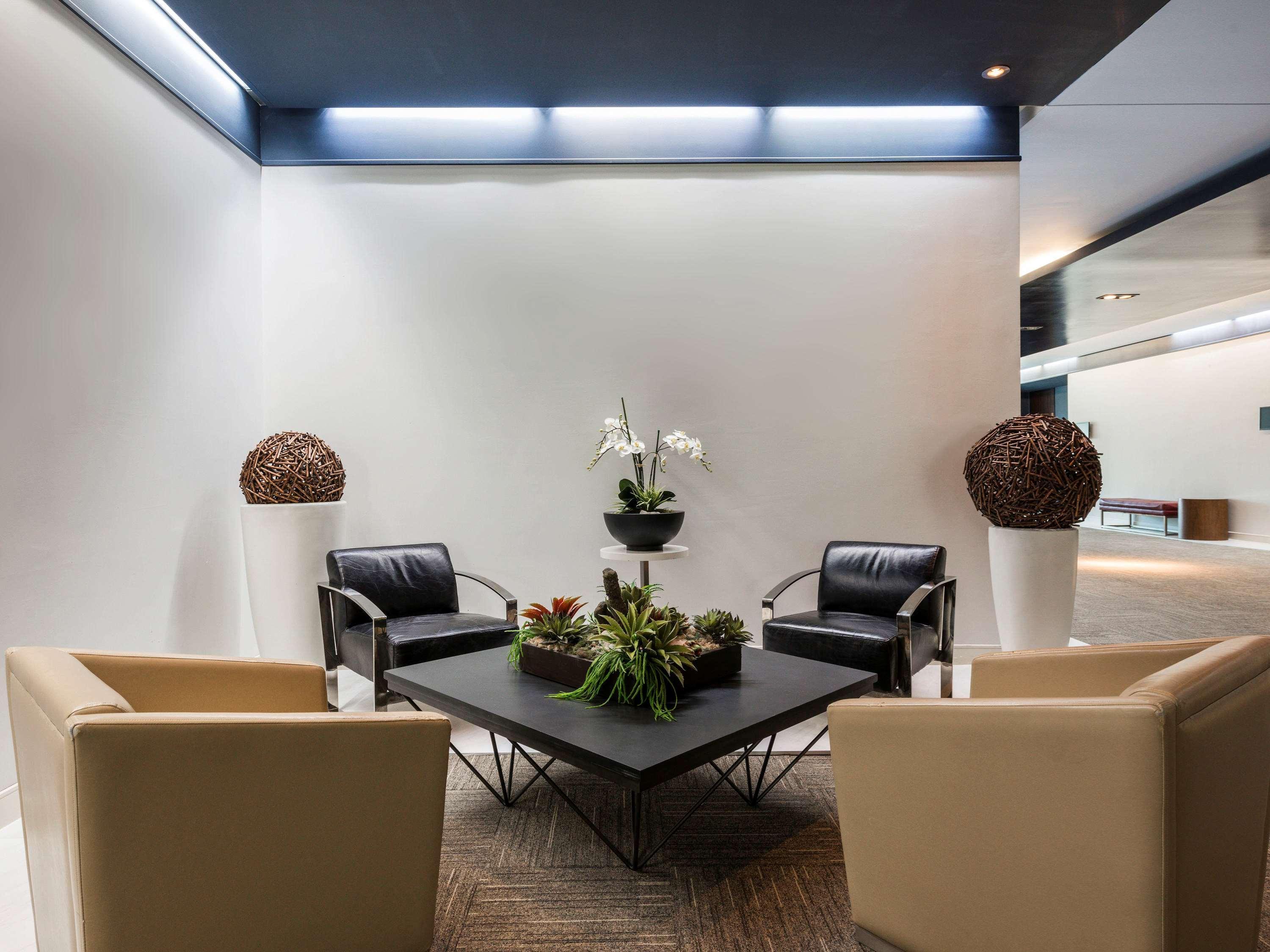 Novotel Montreal Aeroport Dorval Kültér fotó